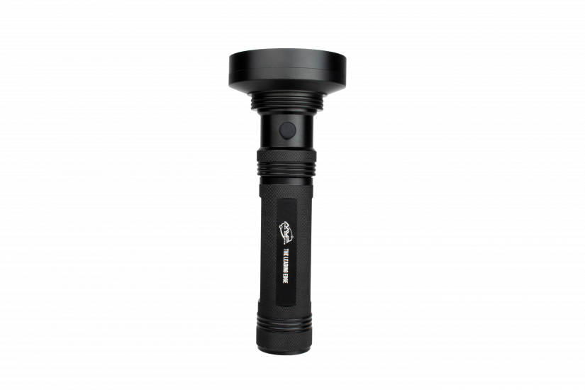 100_LED-Flashlight-2-1-825x550