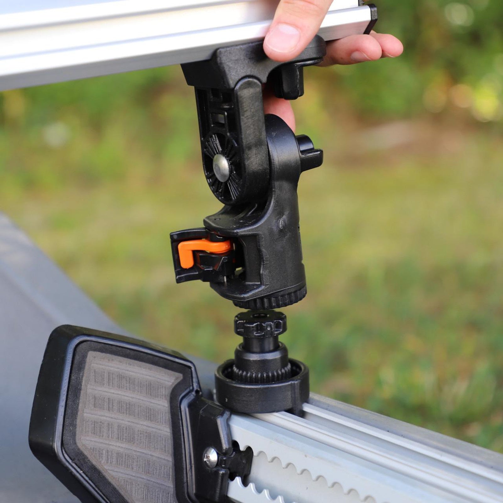 command-center-crossbar-with-track-mounted-locknload-mounting-system__15322.1755718648