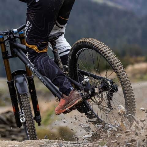 Continental_MTN_Lifestyle_480x480