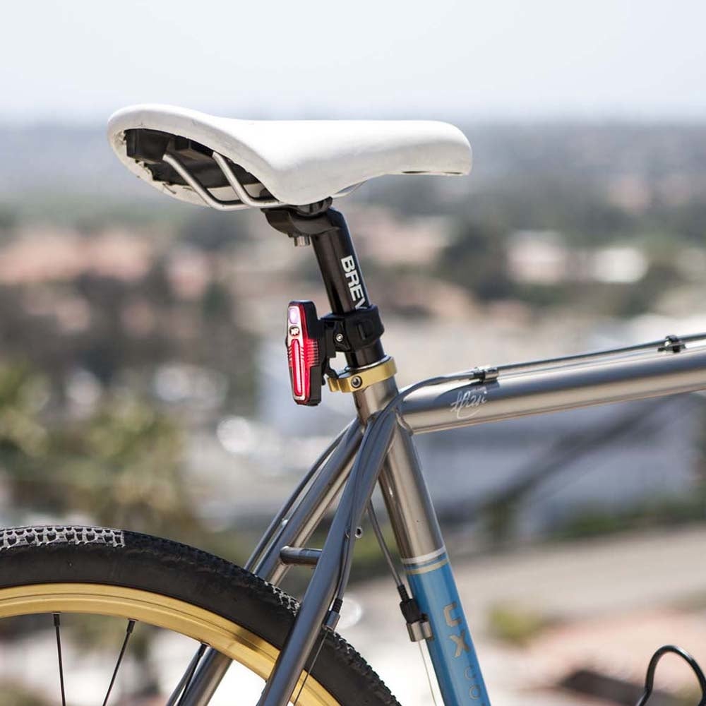 NiteRider_Sabre_lookout_1000x1000_ba27d7b7-e9a9-486d-8d0f-5c497cb919fc_1800x1800