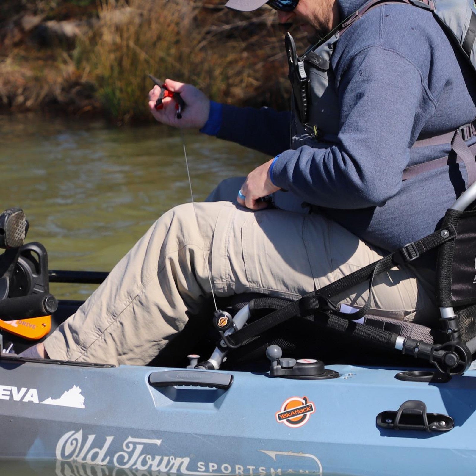 single-attachment-clip-on-retractor-24-stainless-steel-wire__84810.1754409355