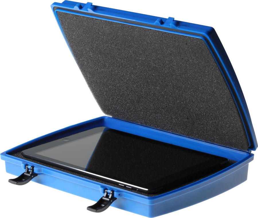 tabletcase-blue-angle2-actionshotwipad_2