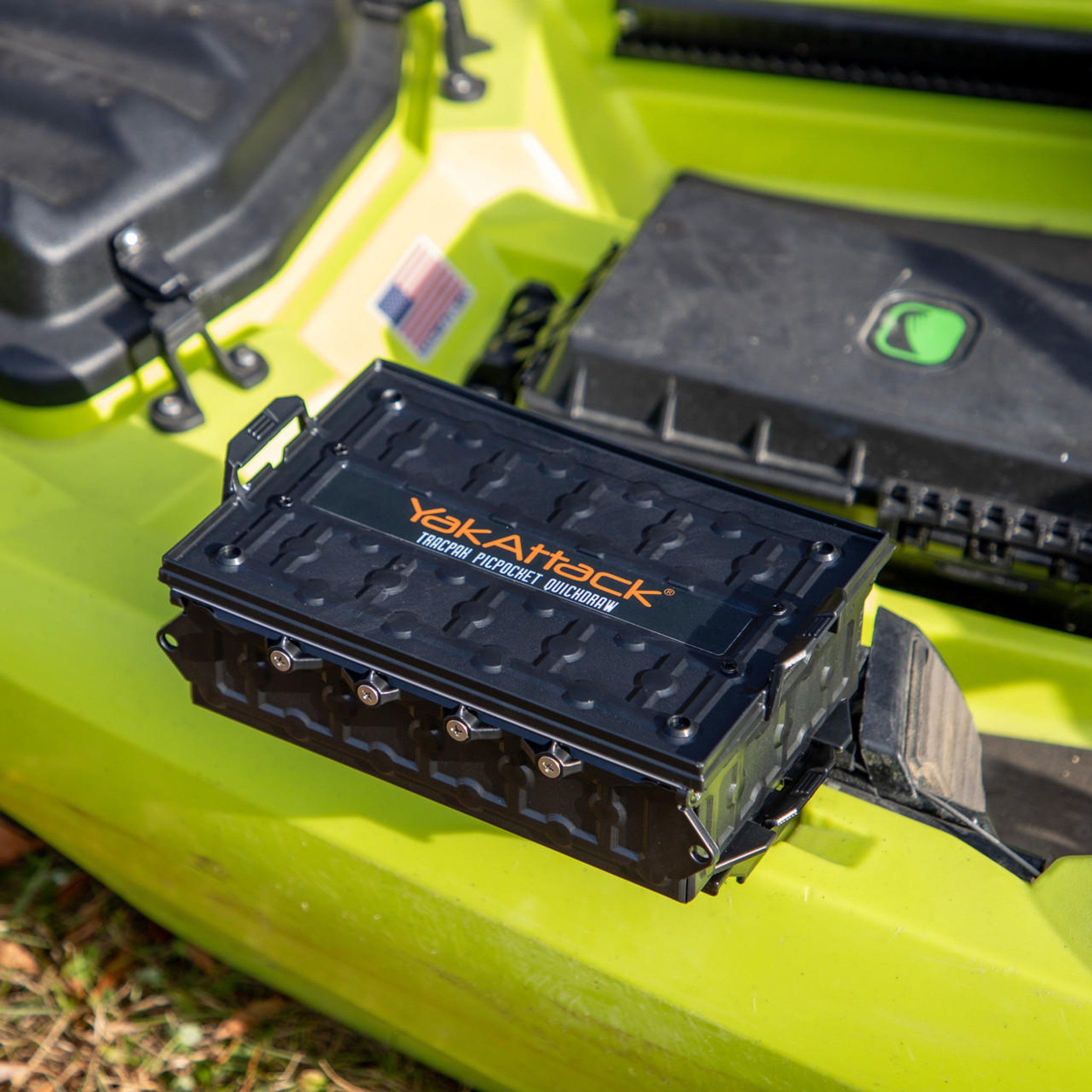 tracpak-with-picpocket-quickdraw-and-track-mount__18413.1702116373