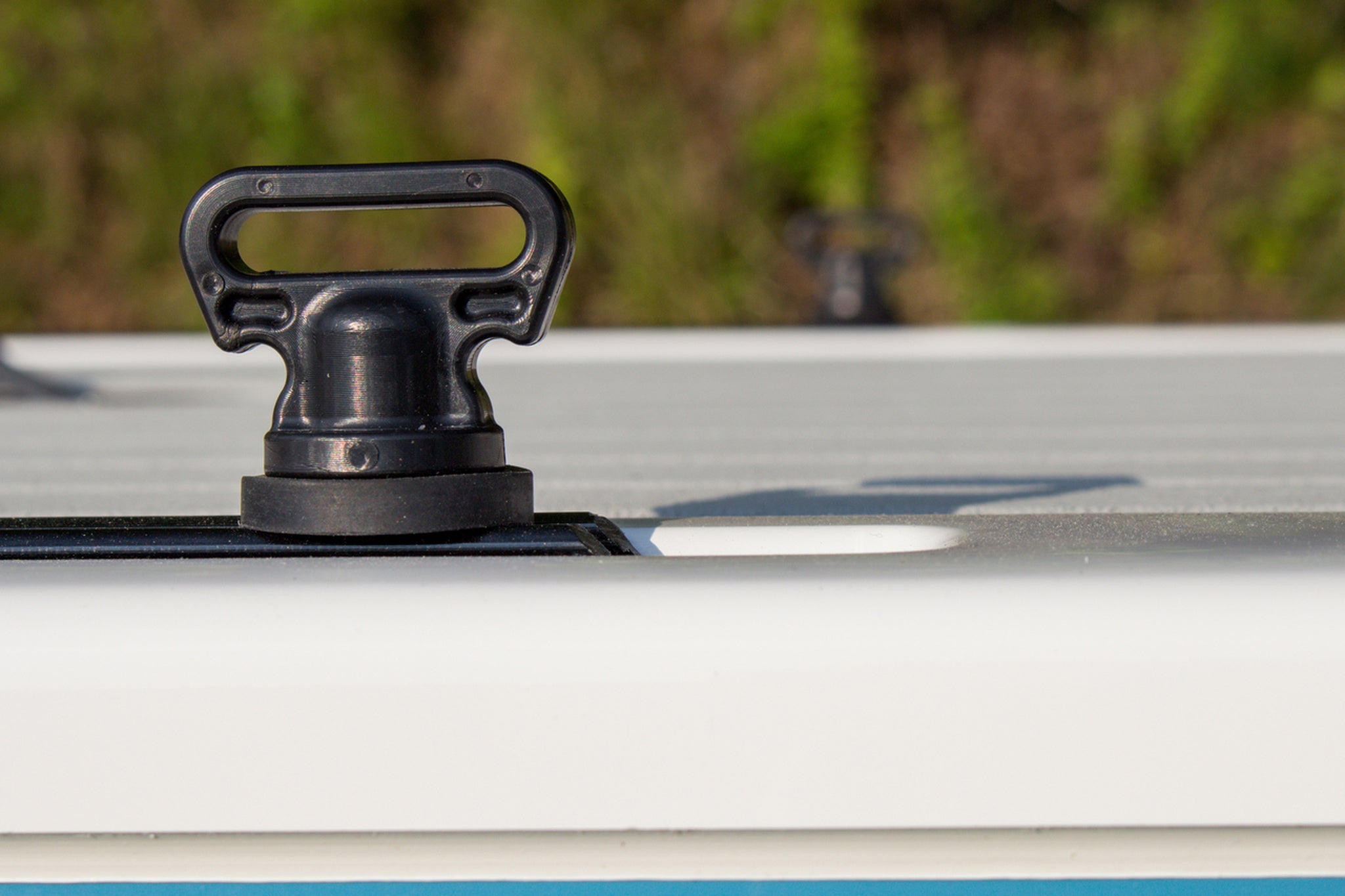 YakAttack_GearTrac_Mounted_Vertical_Tie_Downs__45262.1467648560